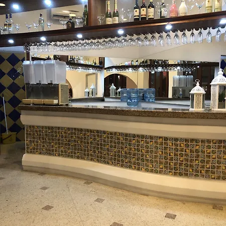 Hotel San Martin 3*