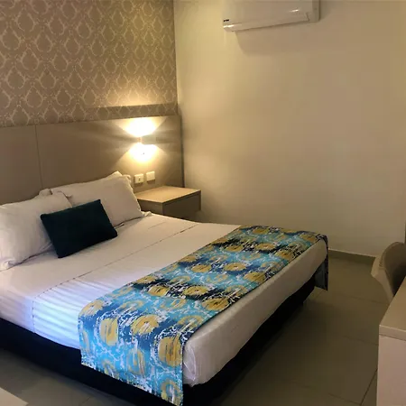 San Martin Hotel